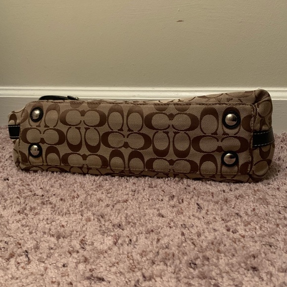 Coach Classic Print Ruffle Top Penelope Handbag - Picture 4 of 8